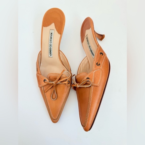Manolo Blahnik Shoes - Manolo Blahnik Vintage Brown Leather Bow Lace Up Kitten Heel Mule pumps EU 38